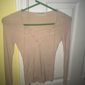 lace up pale pink crop top